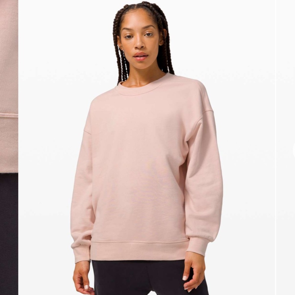 Lululemon Perfectly Oversized Crew
Feather Pink